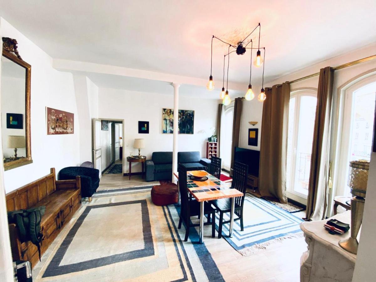 Romantic Apartment In Paris Exterior photo